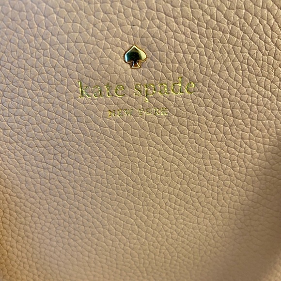 Kate Spade purse - Picture 3 of 3